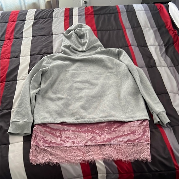 Gray Sweater with Velvety & Lace Flair - Picture 2 of 3